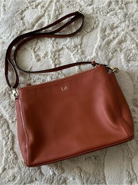 Lo & Sons Pearl Convertible Crossbody Bag
